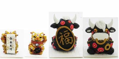 Asian Cat and Cow Statues